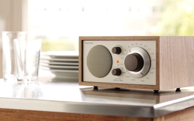 Tantangan Besar Radio: Menemukan Jalan Menuju Revolusi Digital