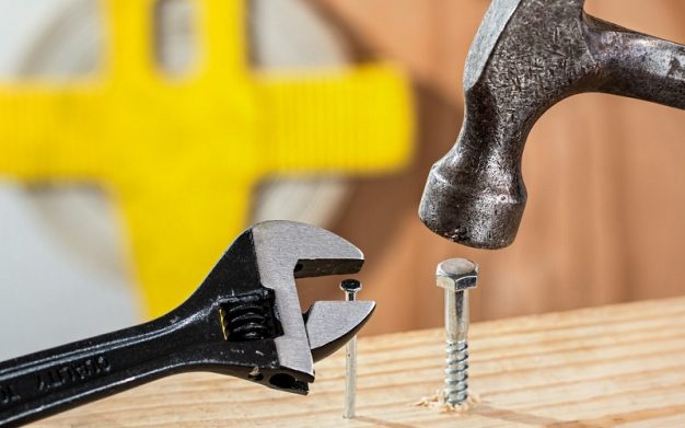 Tools Yang Digunakan Dalam Branding