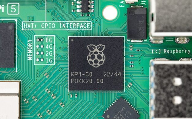 Arm berinvestasi di Raspberry Pi untuk memperkuat pengaruhnya terhadap pengembang IoT